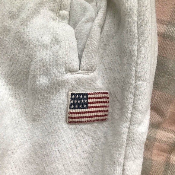 Super Cute and Cozy Soft Brandy Melville Sweats - Picture 4 of 5